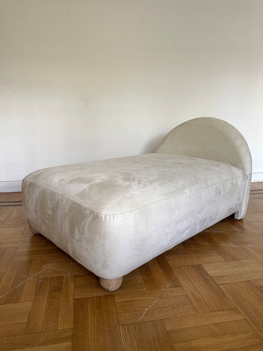 Cloud chaise lounge