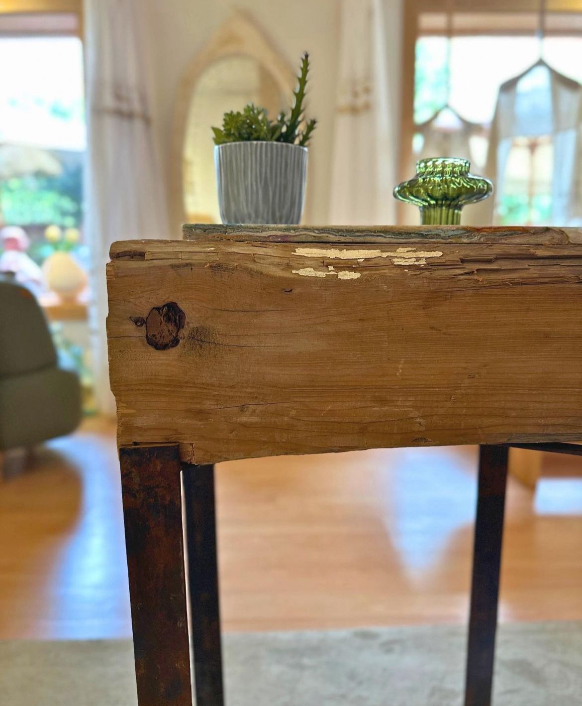 Reclamied wood Side Table