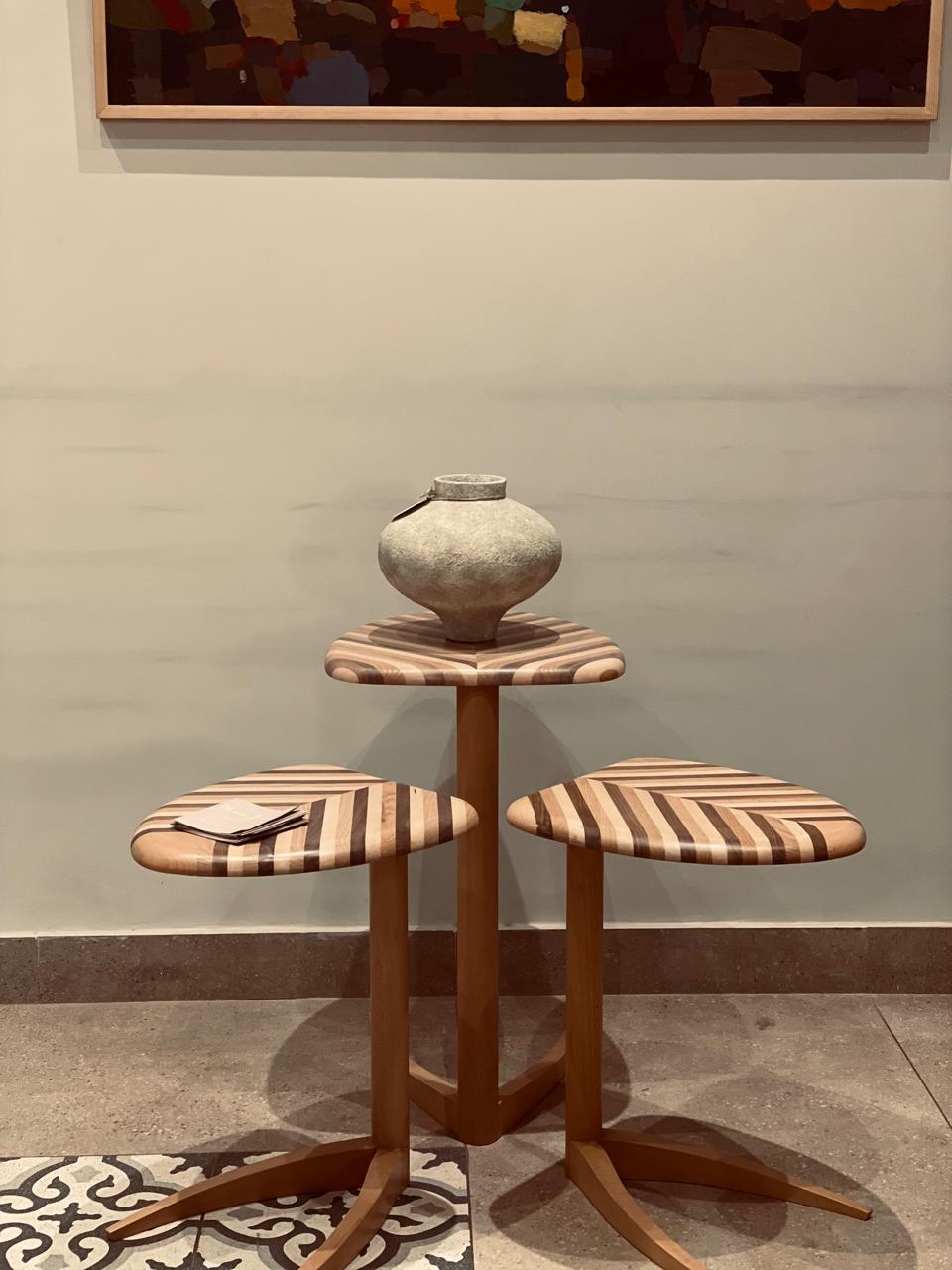 leaf side table