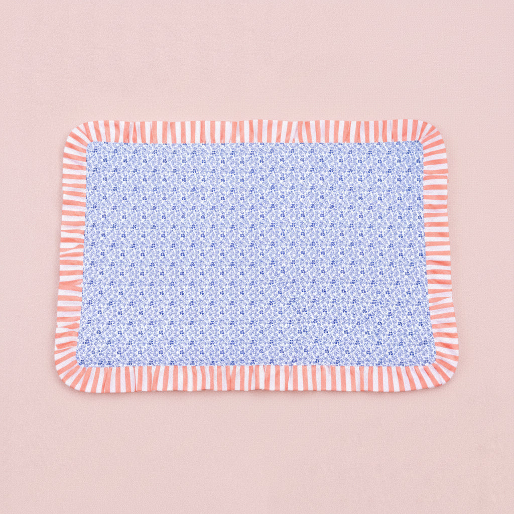Placemats quilted with raffles