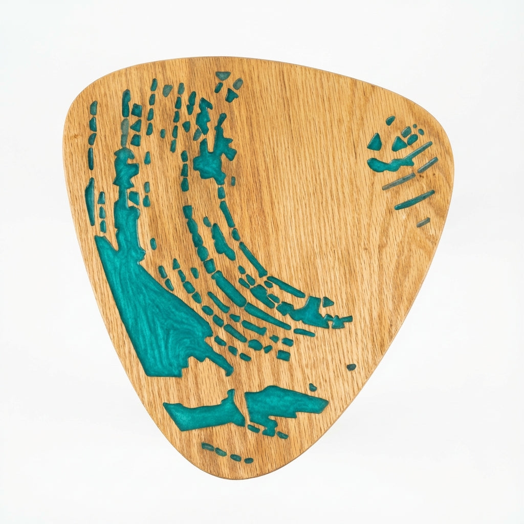Carven mosaic table