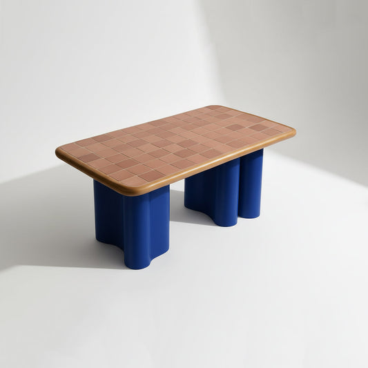 Cresta dining table