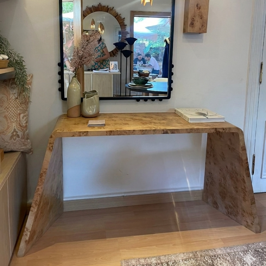 Bent Console