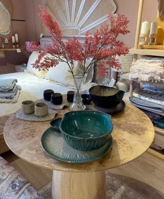NJ Rounded Dinning Table 80 D